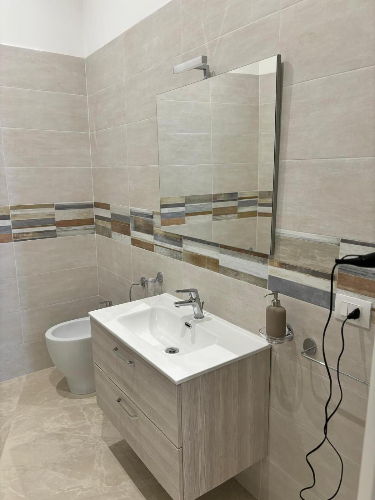 Casa Francesca Apartment มารีนาดีกาเมโรตา ภายนอก รูปภาพ