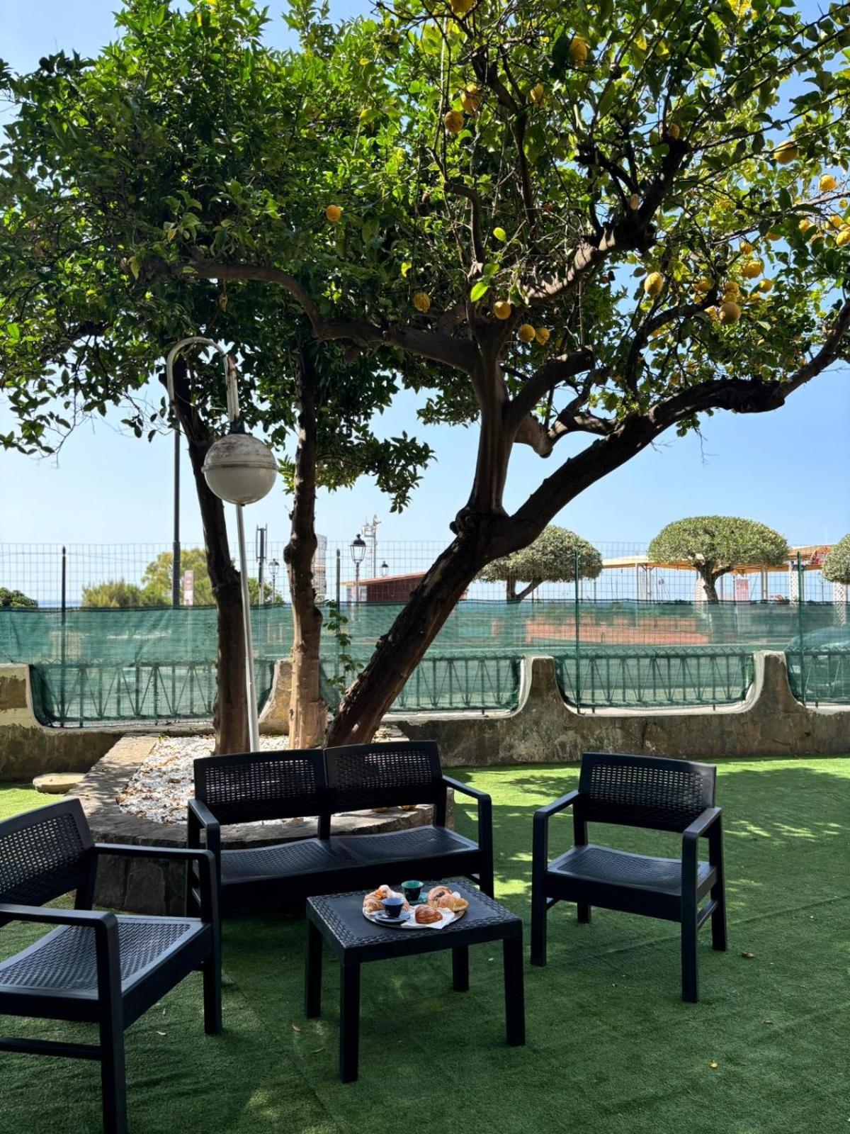 Casa Francesca Apartment มารีนาดีกาเมโรตา ภายนอก รูปภาพ